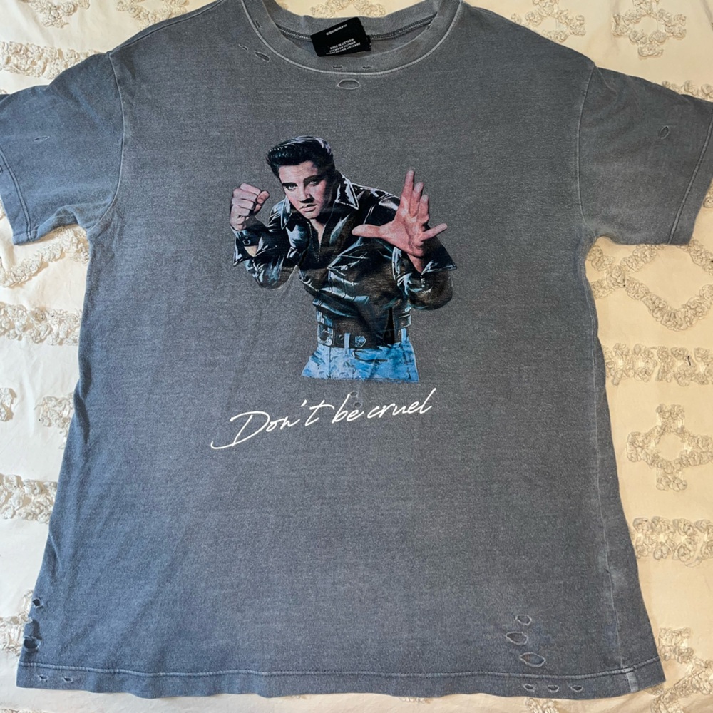 Forever 21 Charcoal Graphic Tee with Iconic Print